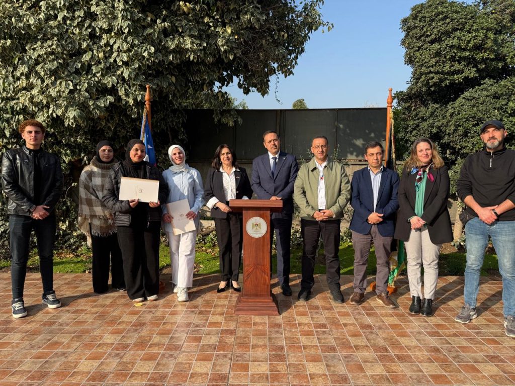 Estudiantes palestinos