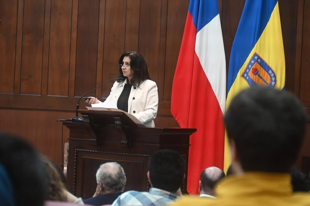 embajadora-palestina-udec