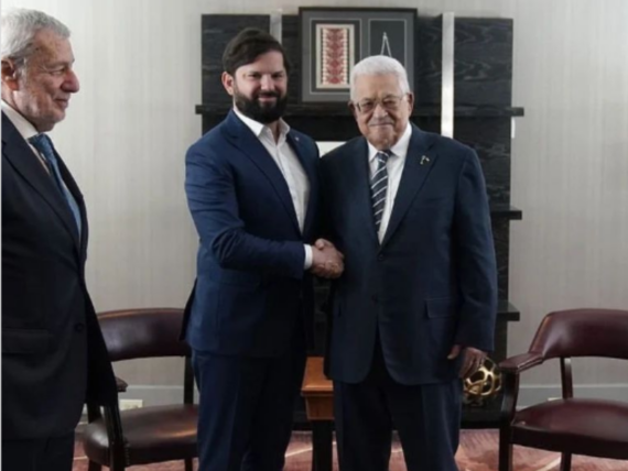 Presidente Abbas se reunió con Presidente Boric